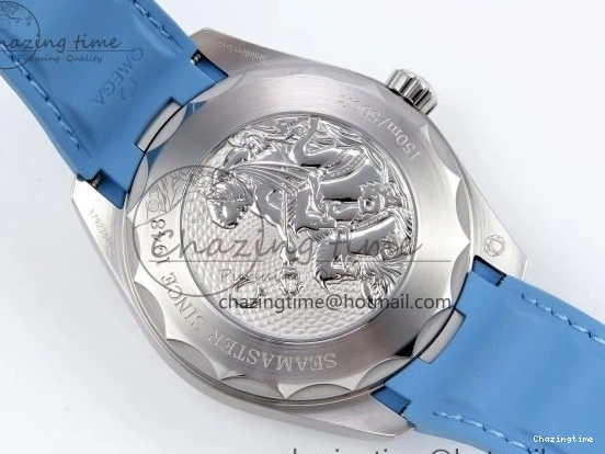 0201 GoAnywhere Aqua Terra GMT Worldtimer 43mm VSF 1:1 Best Edition Summer Blue Dial on Blue Rubber Strap A8938 Super Clone 7722